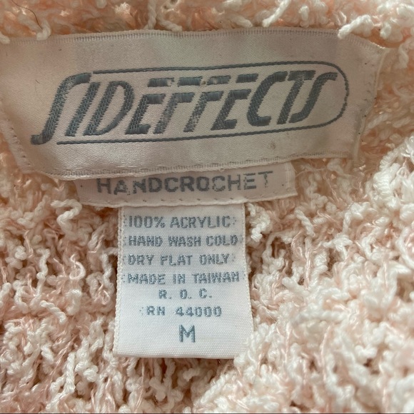 Vintage 80’s pastel pink hand crochet knit sweater - Picture 8 of 8